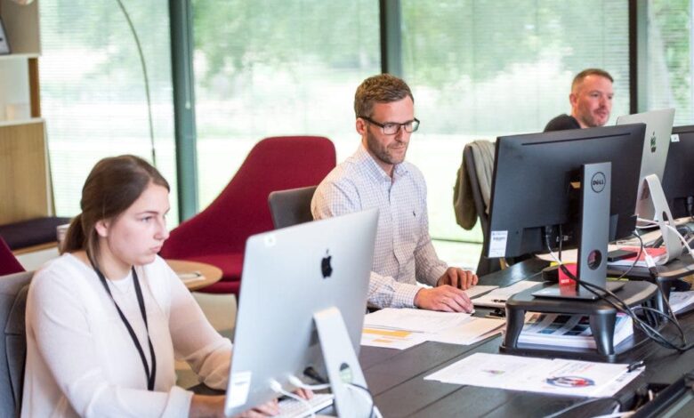 Seven Part-Time Jobs for Students to Earn Extra