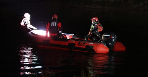 IFD rescues kayaker from White River on south side of Indianapolis