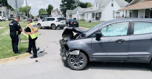 Both drivers hurt in Kirksville SUV crash; 1 vehicle overturned