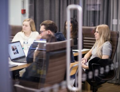Business Ideas for Students in University to Earn Extra Money